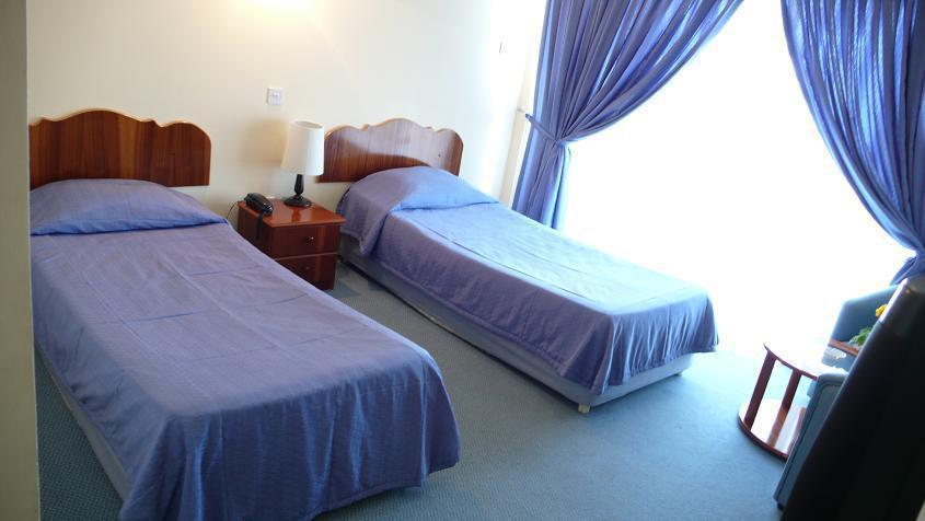 Sempati Hotel Lapithos  Exteriör bild