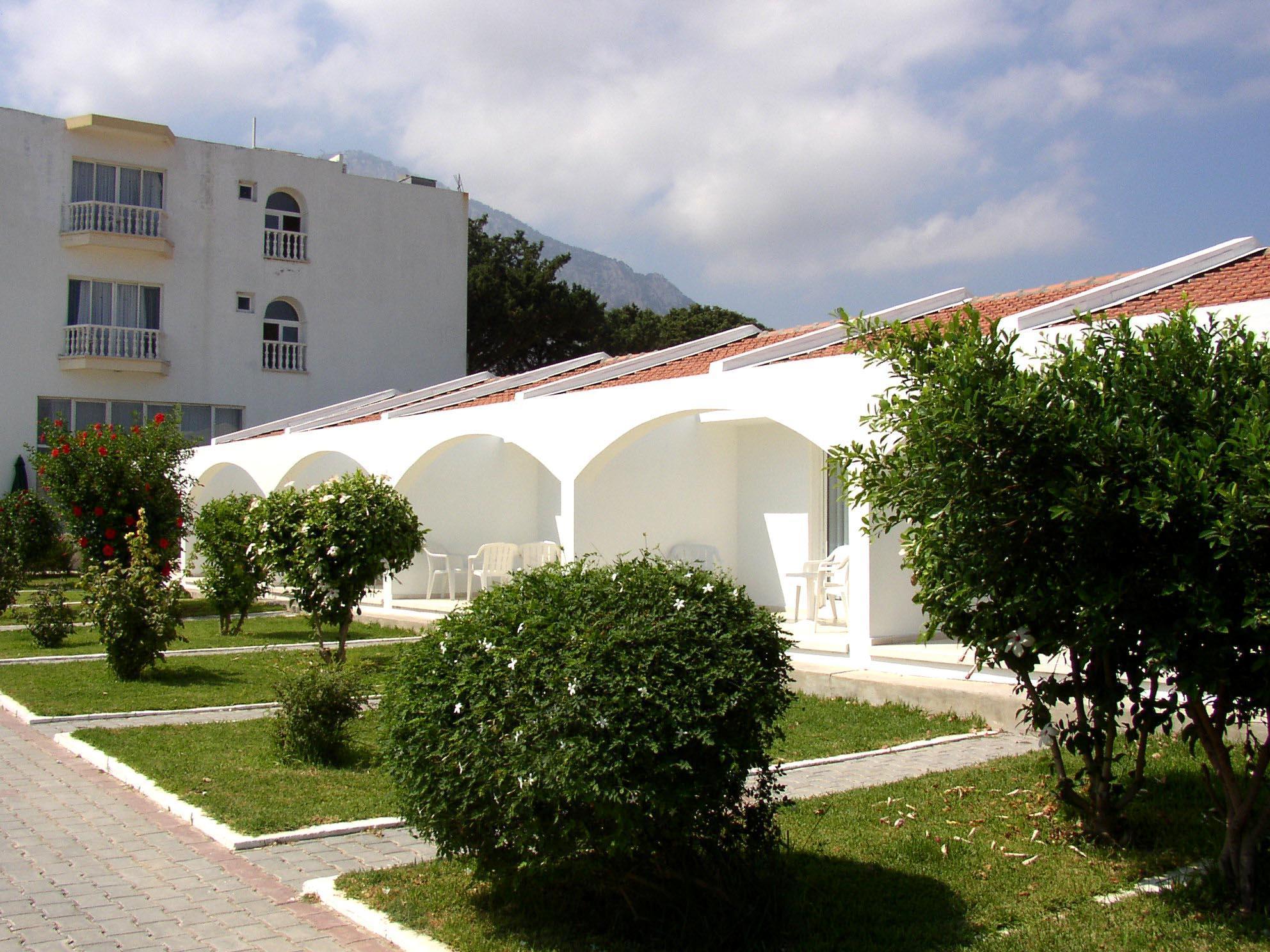 Sempati Hotel Lapithos  Exteriör bild