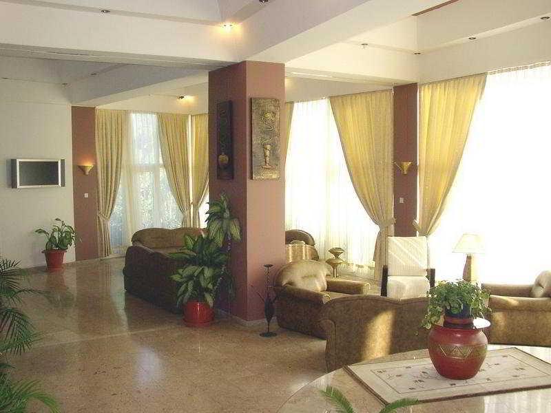 Sempati Hotel Lapithos  Exteriör bild